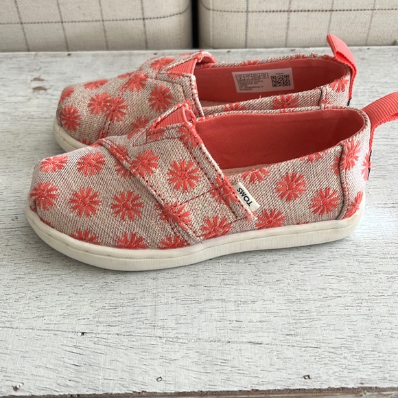 Toms Other - Toms | Starburst Shoes